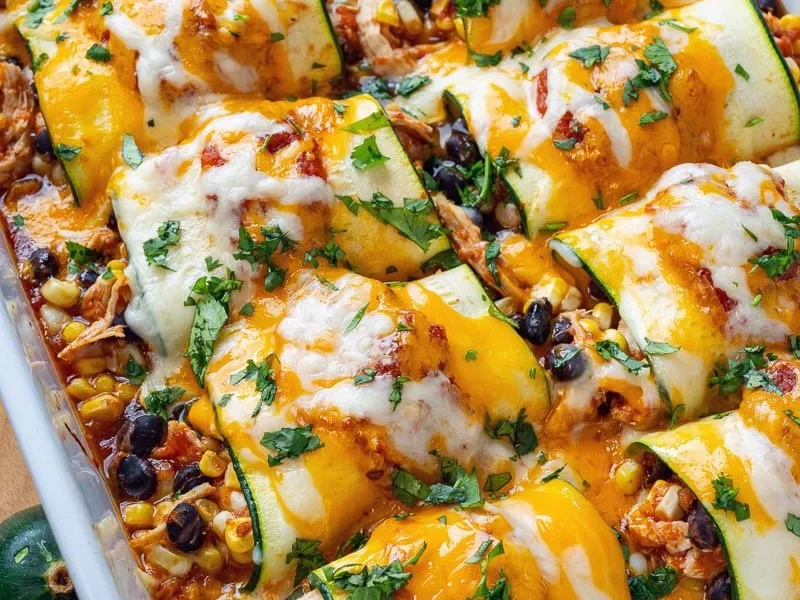 Zucchini Enchilada Roll Ups einfach zubereitet mit frischen Zutaten