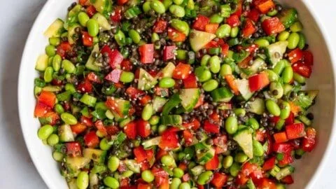 Leckeres Edamame-Salat-Rezept mit frischen Zutaten