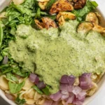 Erfrischender Lemon Basil Pasta Salad mit frischen Zutaten
