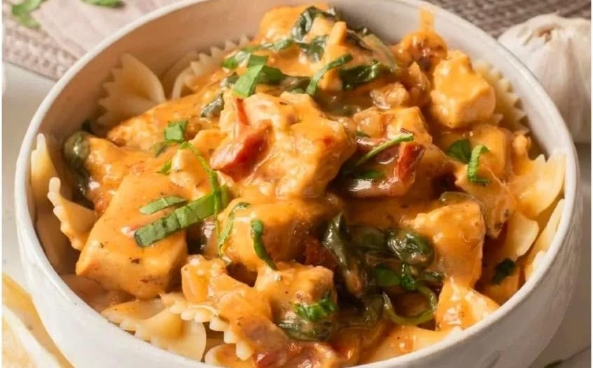 Vegan Marry Me Tofu mit Kokosmilch - leckeres pflanzliches Meisterwerk