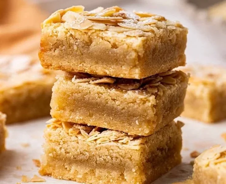 Vegane Mandelkeksriegel einfach zubereiten